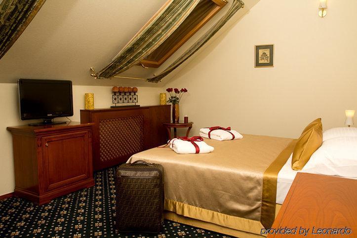 Boutique Hotel Seven Days Prag Rum bild
